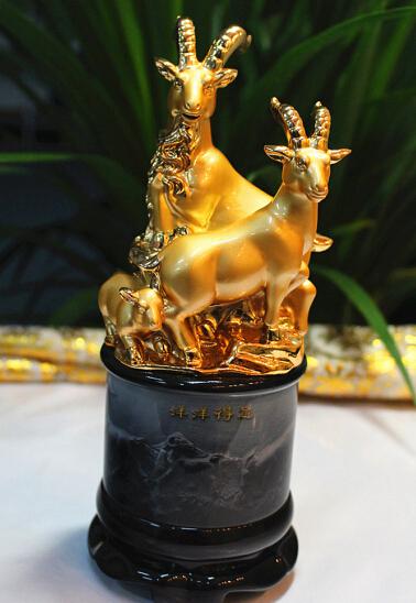 三羊开泰羊底 羊年礼品制作,羊年礼品供应,羊年礼品厂家,奖杯奖牌礼品批发,羊年礼品